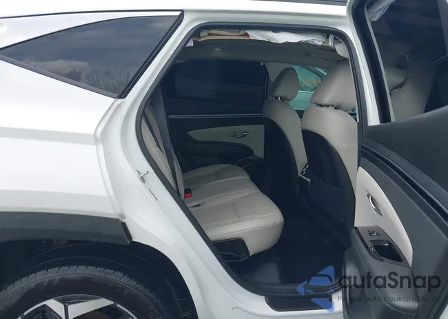 5NMJECAE6NH158917: 42325059