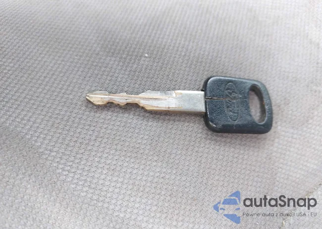 1FTNE24W08DB01917: 42326330