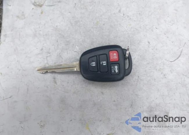 2T1BURHE0HC861360: 42326569