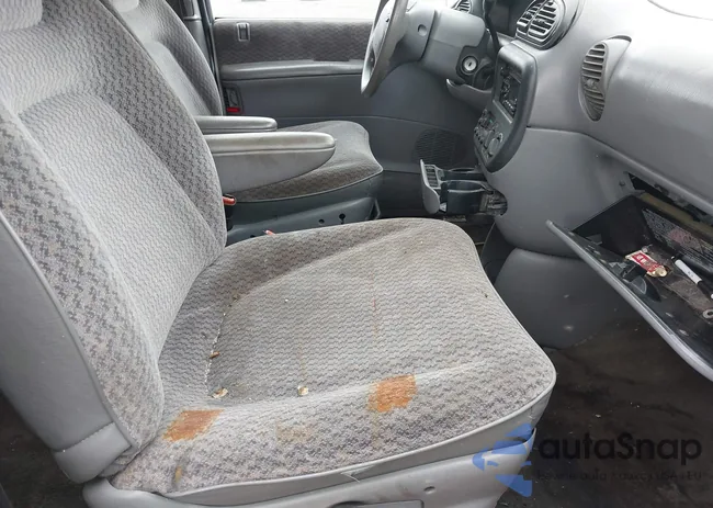 2C4GJ44R0YR767490: 42326770