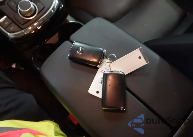 JM3TCBBYXN0603653: 42325893