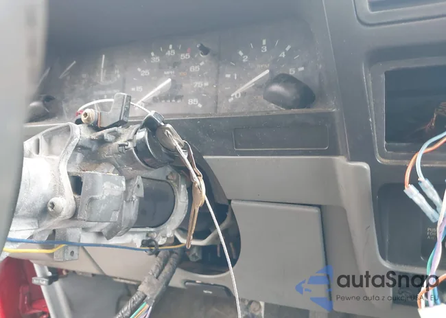 1FTCR10A3MUD62503: 42327268