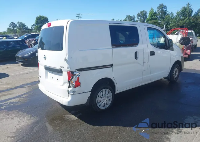 3N6CM0KN8EK700369: 42327488