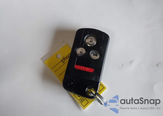 JH4KB16618C001753: 42327554