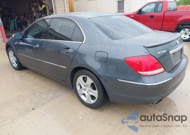 JH4KB16618C001753: 42327554