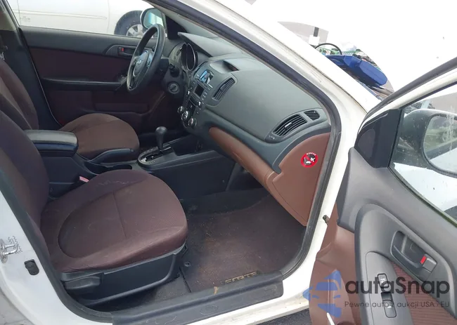 KNAFU4A23A5851247: 42327626