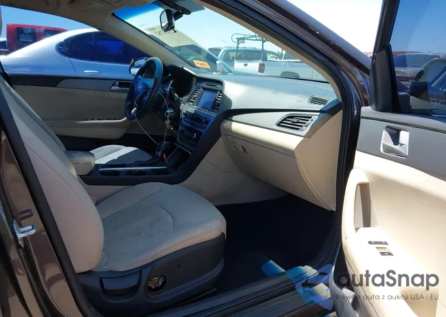 5NPE24AF5GH358704: 42326782