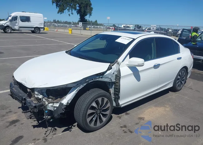 JHMCR6F58HC002760: 42326999