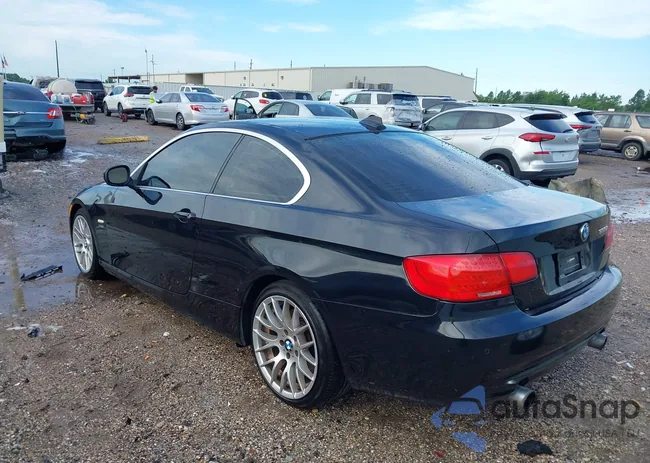 WBAKF9C53CE672352: 42327120