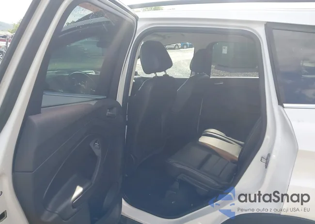 1FMCU0GX6EUE46539: 42327132