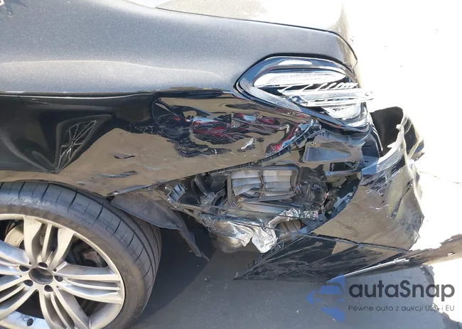 WDDUG8DB0KA456557: 42327166