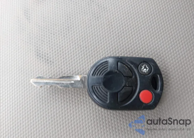 1FMCU0C79AKC82375: 42328277