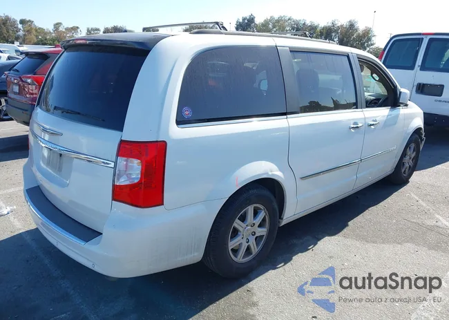 2A4RR5DG3BR688046: 42328302