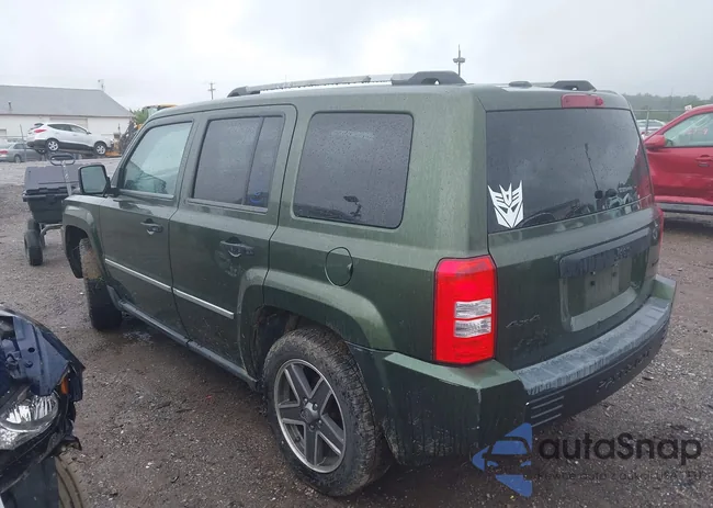 1J4FF48BX9D137856: 42328493