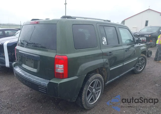 1J4FF48BX9D137856: 42328493