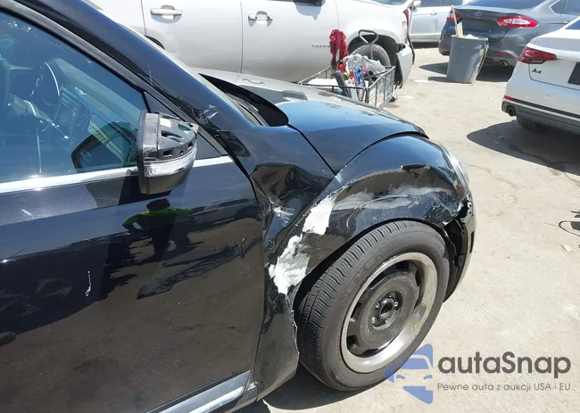 3VW5P7AT2DM810474: 42328515