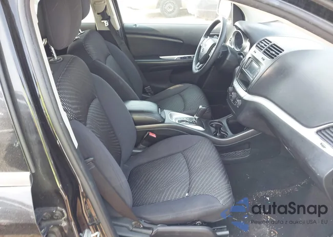 3C4PDCBB3DT576791: 42328530