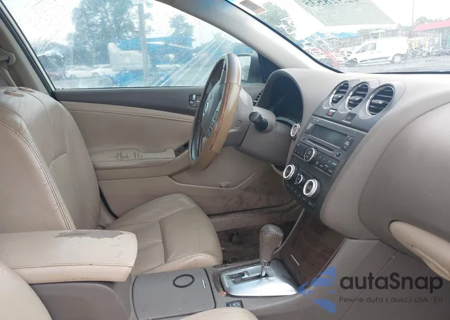 1N4AL2AP1CN555734: 42328535