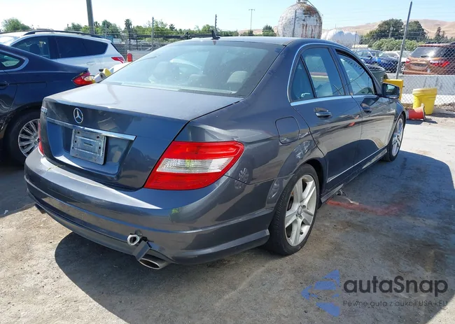 WDDGF5EB6BR185986: 42328596