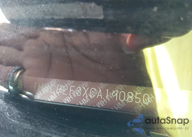 1HGCP2F3XCA190850: 42328621