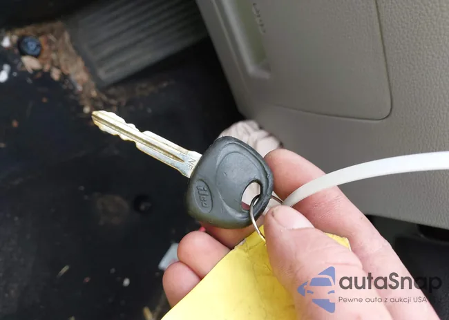 5NPD84LF4HH067944: 42328648