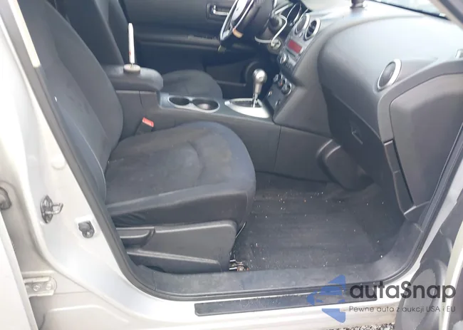 JN8AS5MV2AW116966: 42327879