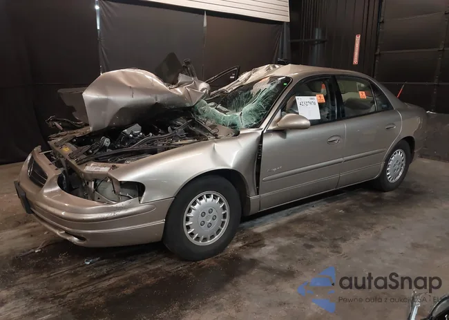 2G4WB52K3W1418996: 42327970