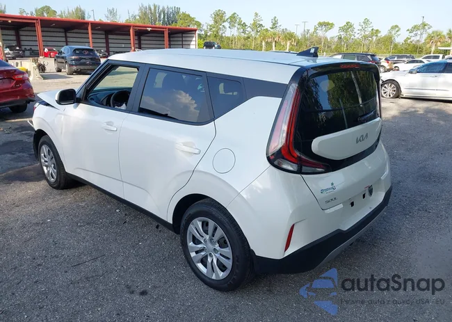 KNDJ23AU9R7920490: 42328095