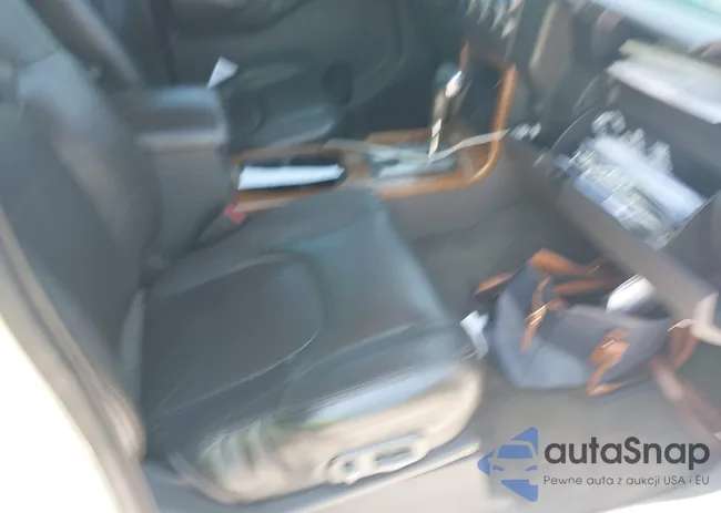 5N1AR18U67C644369: 42328149