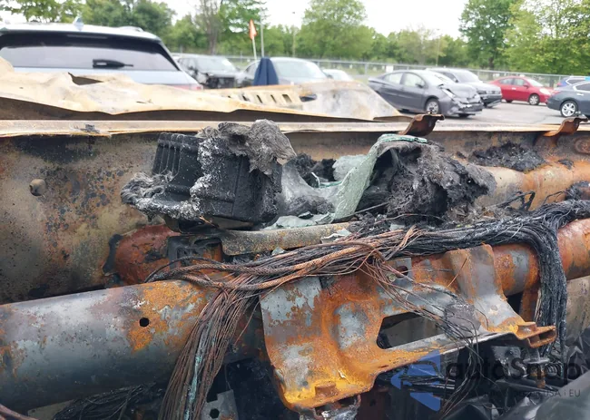 1GC1YREY1NF112648: 42329413