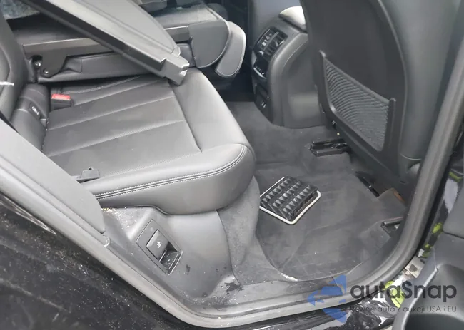 5UX43DP04P9S68396: 42329422