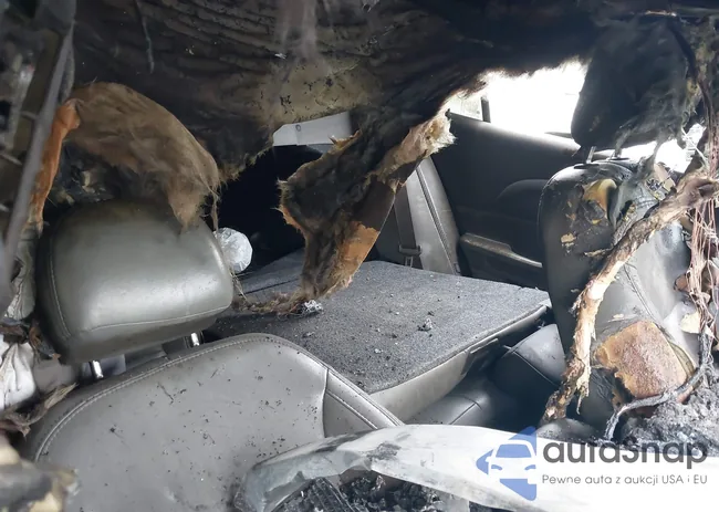 1G11B5SL8FF185576: 42329496