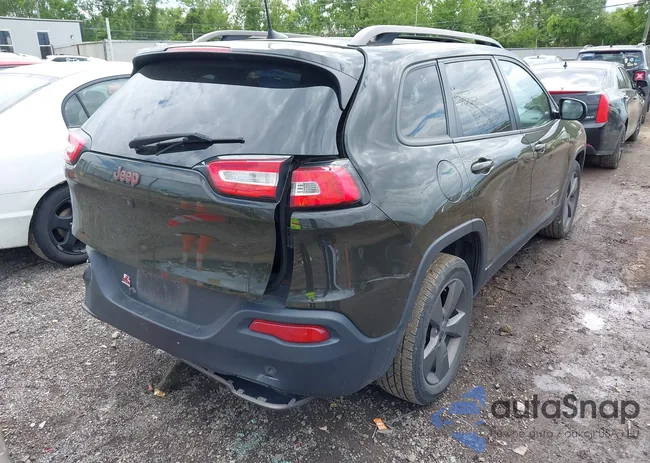 1C4PJLCB4GW287800: 42329498