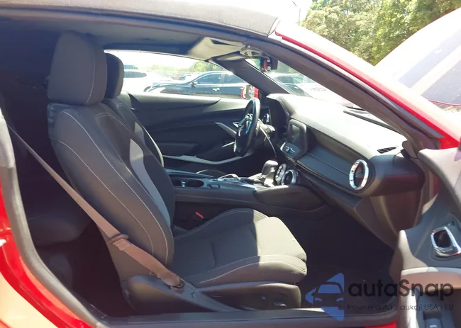 1G1FB3DS6H0101663: 42329527