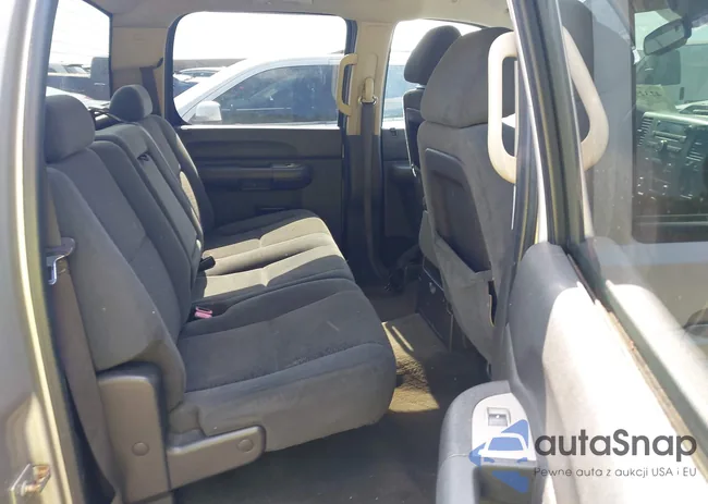 2GCEK13M681141207: 42329593