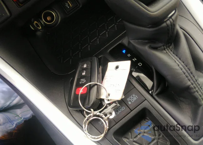 2T3P1RFV6SW537201: 42329596