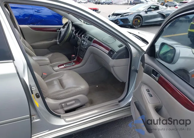 JTHBF30G225030918: 42329699