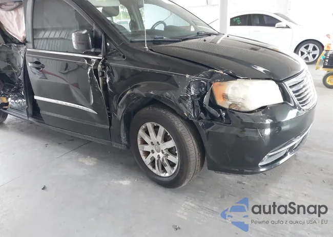 2C4RC1BG5ER157809: 42329715