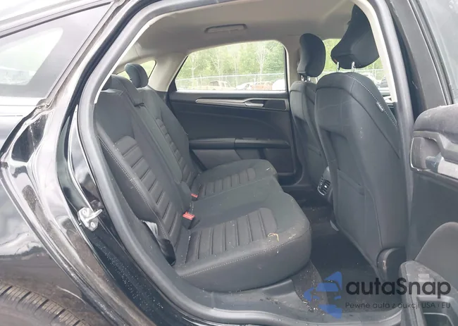 3FA6P0HD3JR238610: 42330221