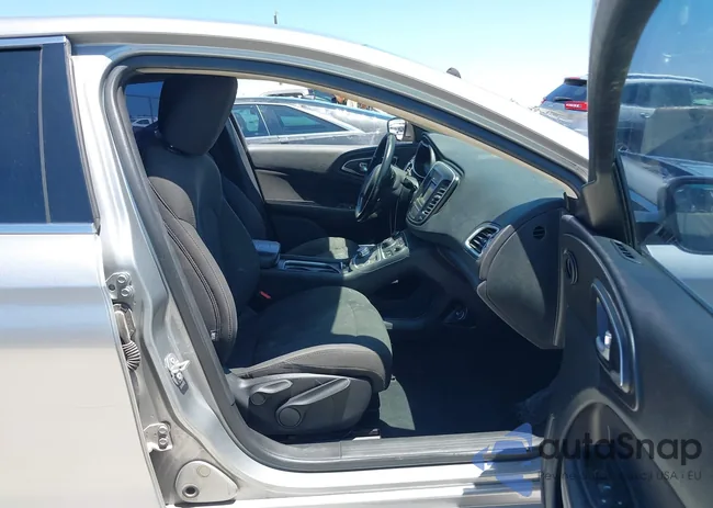 1C3CCCFB2GN193820: 42330238