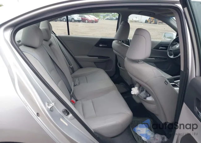 1HGCR2F84DA154062: 42330381