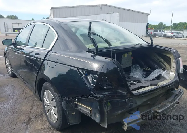 1HGCP2F35AA142301: 42330442