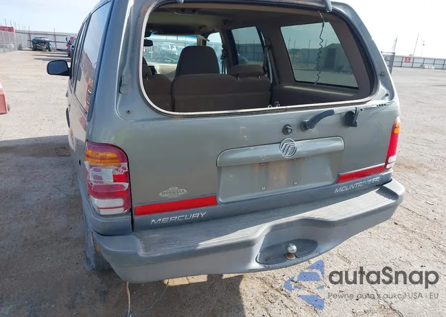 4M2ZU86P1YUJ11220: 42330478