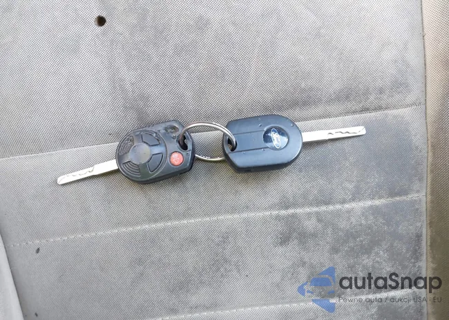 1FMCU0GX6EUB56639: 42330503