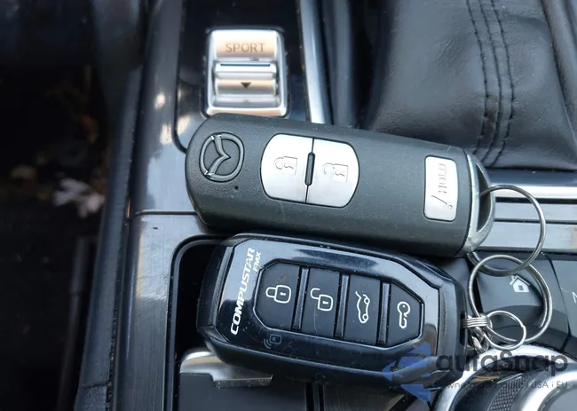 JM3KE2DY2G0915178: 42330758