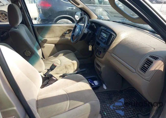 4F2YU09152KM56408: 42329804