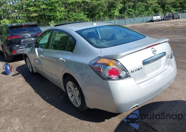 1N4BL2AP6CC144863: 42329805