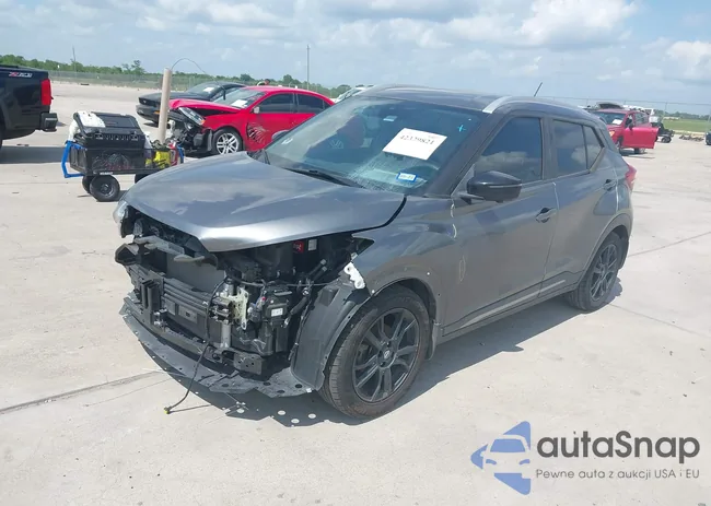 3N1CP5DV3LL516620: 42329821