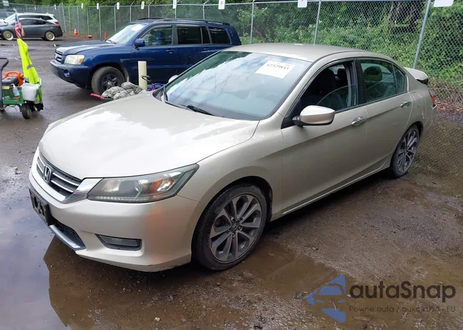 1HGCR2F52EA292626: 42329843