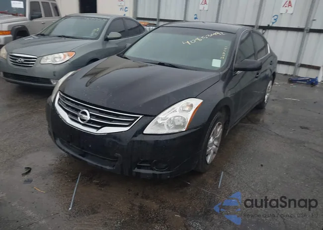 1N4AL2AP1CC207041: 42329913